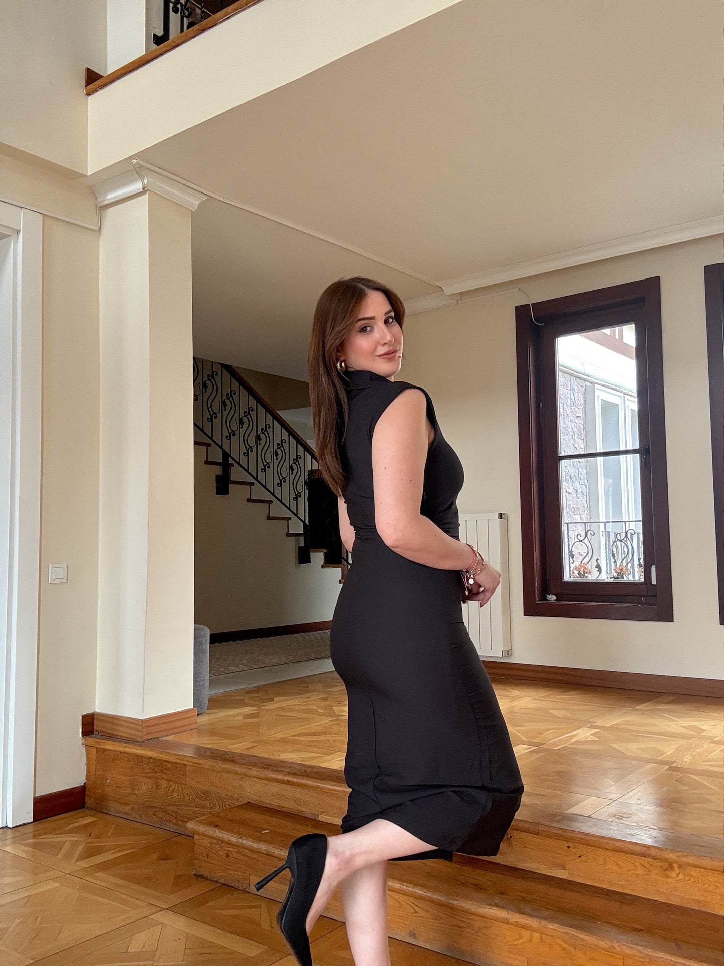 Gömlek yaka elbise Siyah