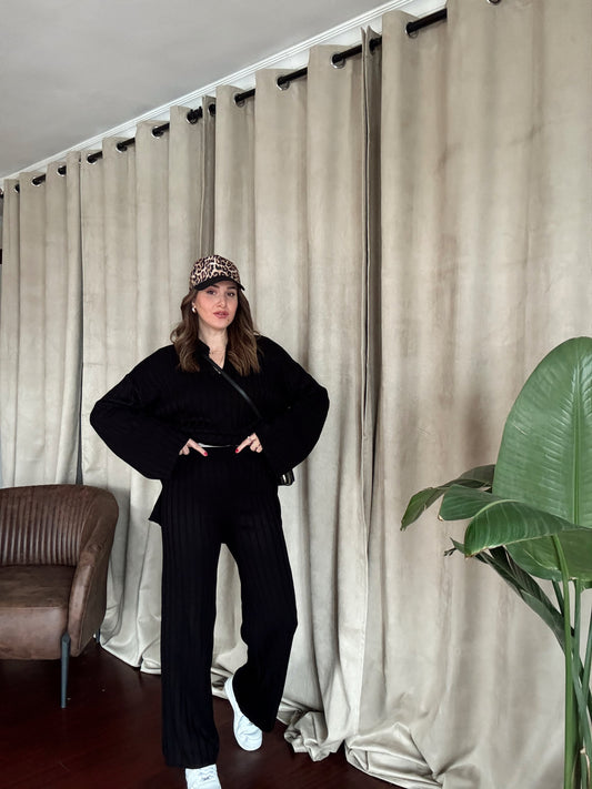 Gömlek Yaka Fitilli Pantolonlu Takım - SİYAH