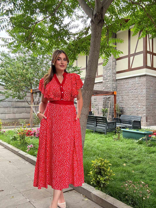 Puantiye desenli kuşaklı elbise Kırmızı
