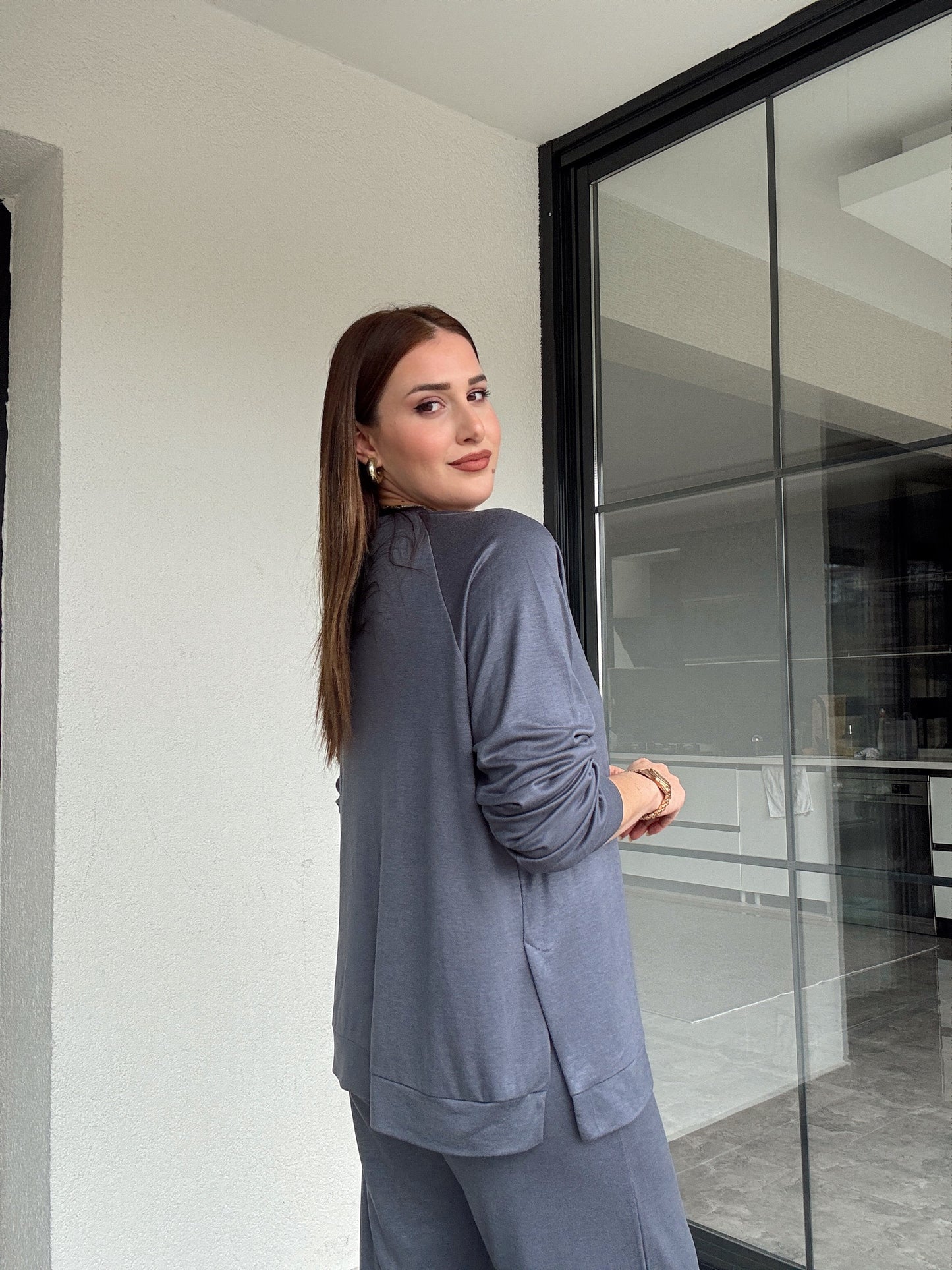 Modal kumaş reglan kol yırtmaç detaylı takım-FÜME