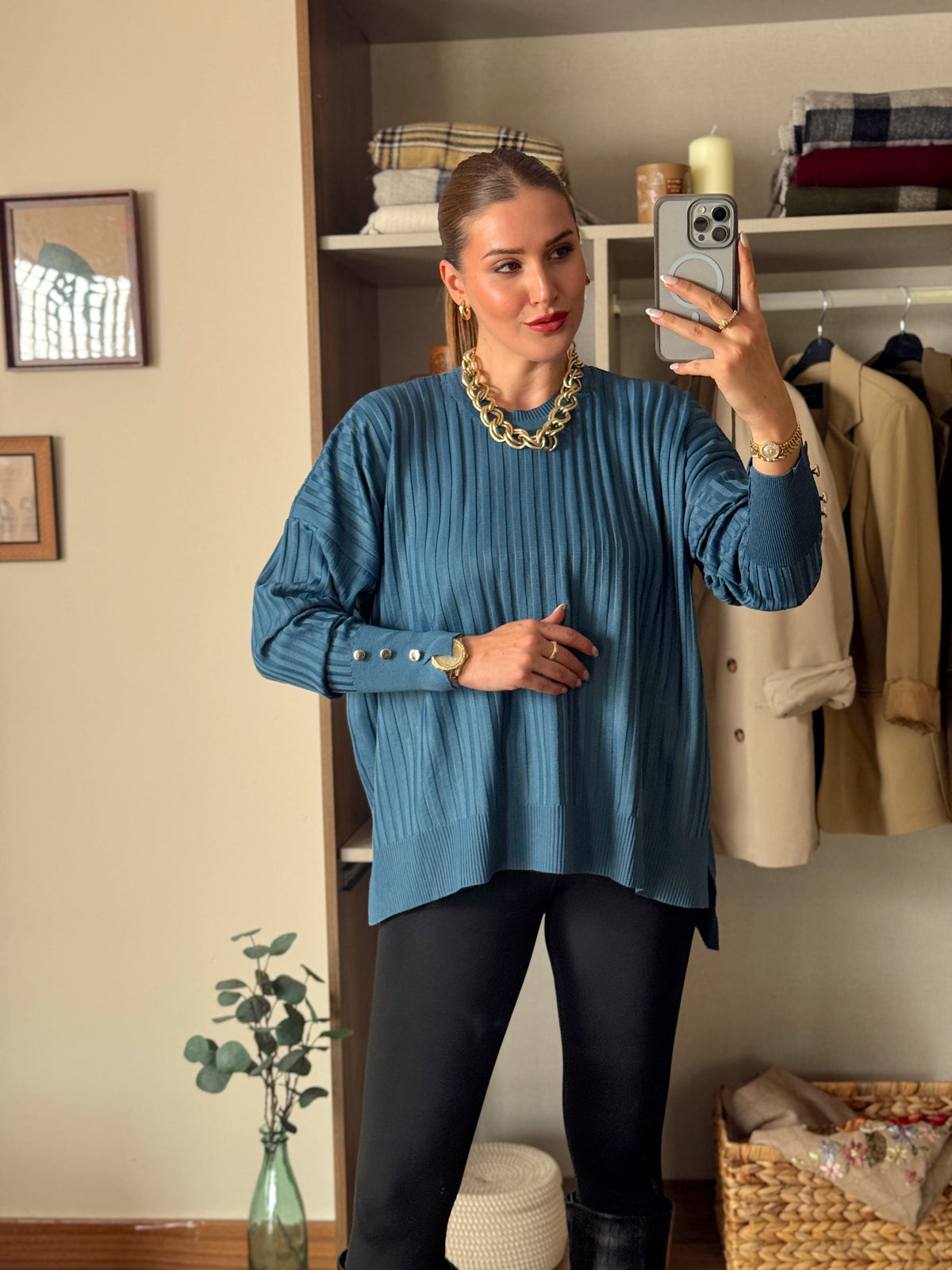 Oversize kesim düğmeli bol kazak İndigo