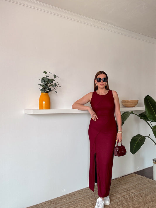 Nevürlü Yırtmaçlı Elbise Bordo