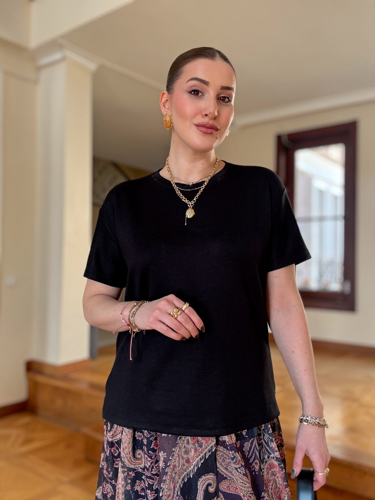Oversize Modal Yırtmaçlı Tişört Sİyah
