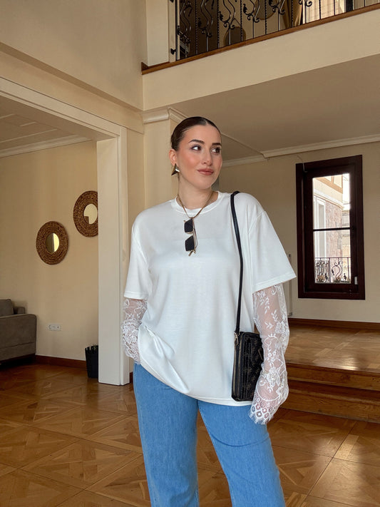 Kolları güpür detaylı basic tişört Beyaz