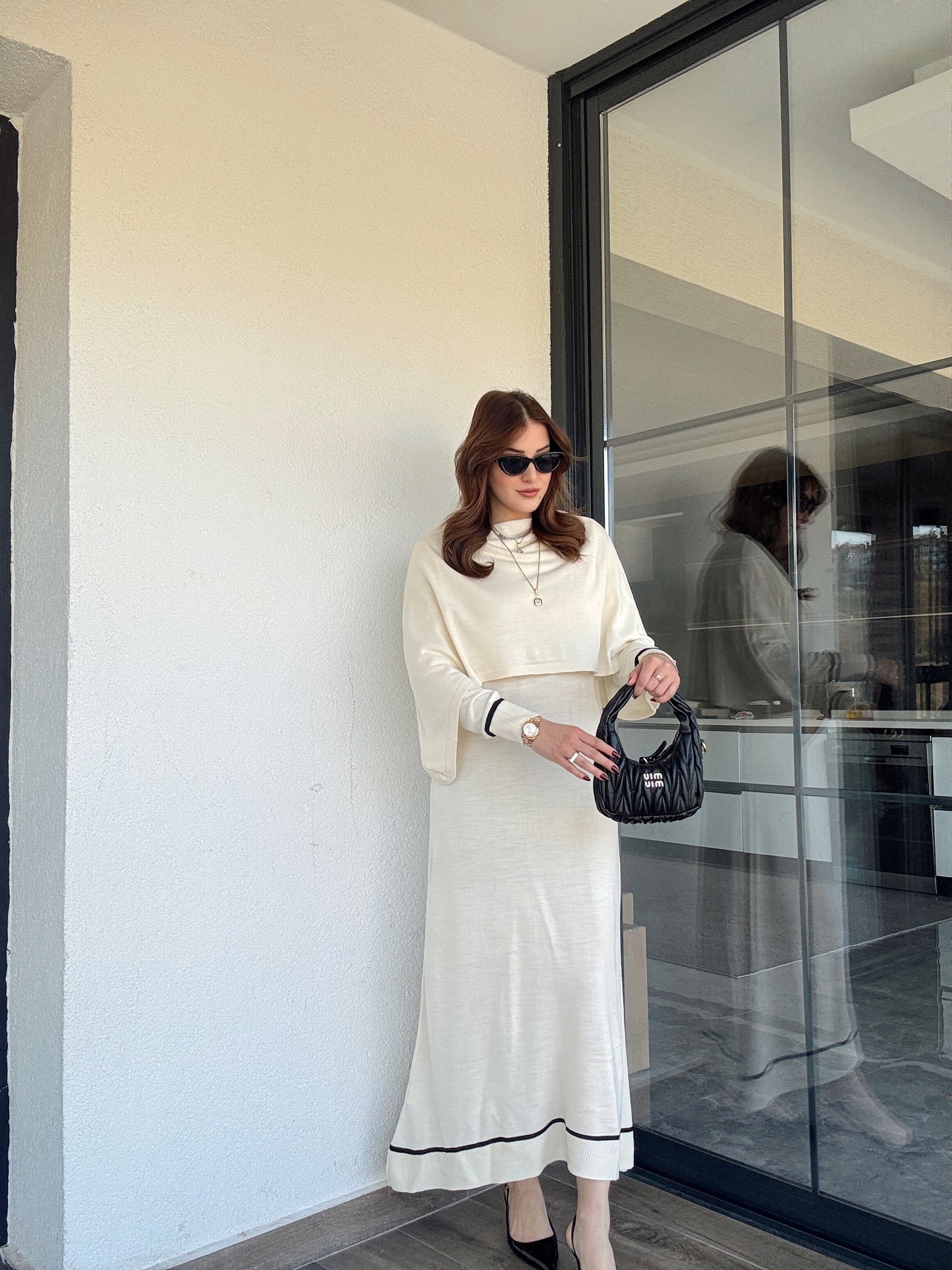 Çizgili pelerinli elbise-LATTE