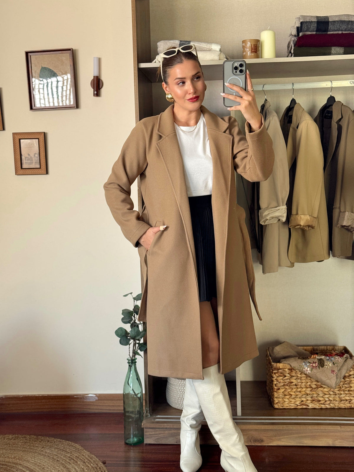 Beli kuşaklı uzun kaşe kaban Camel