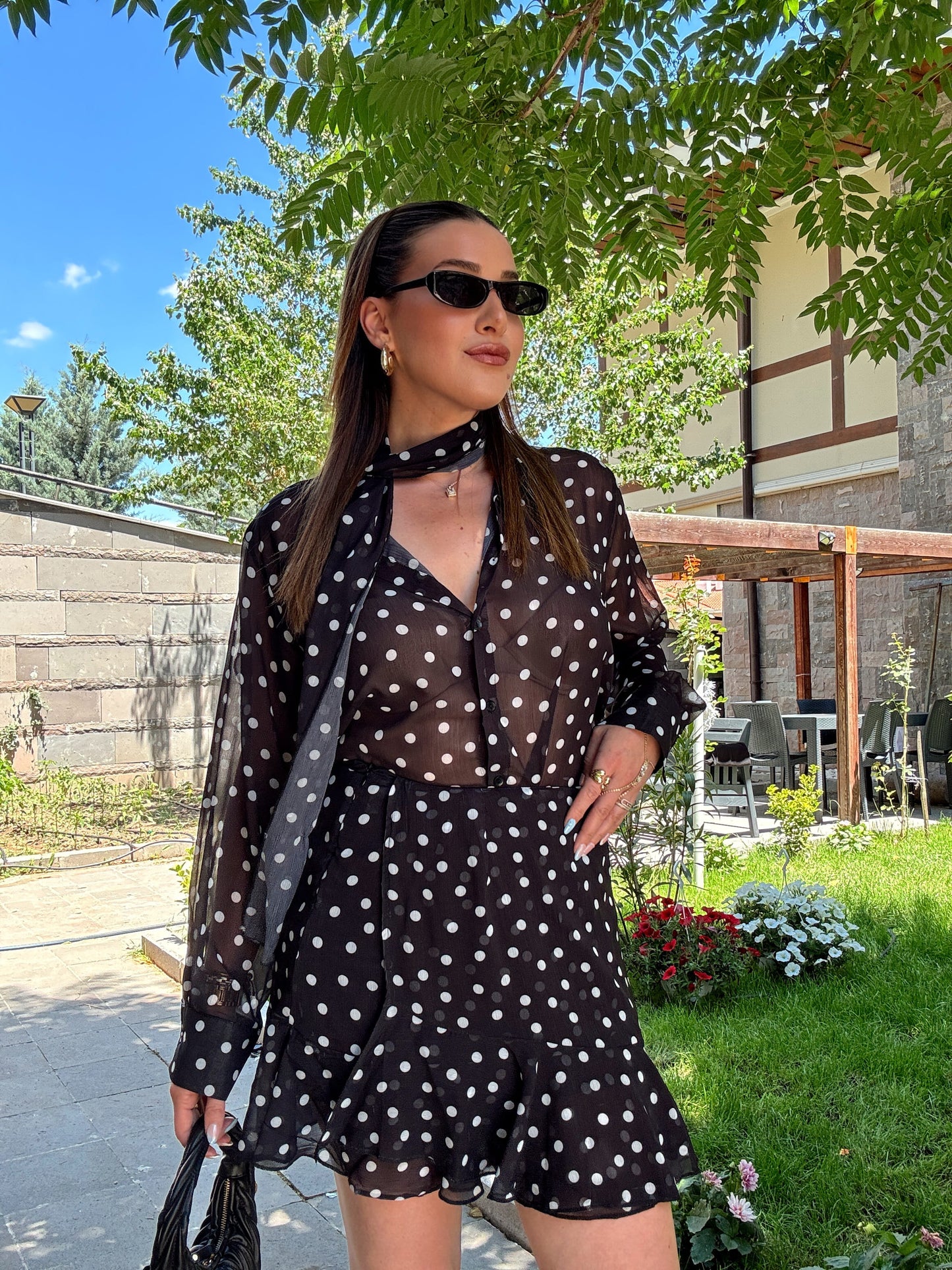 Puantiye desenli fularlı takım Siyah