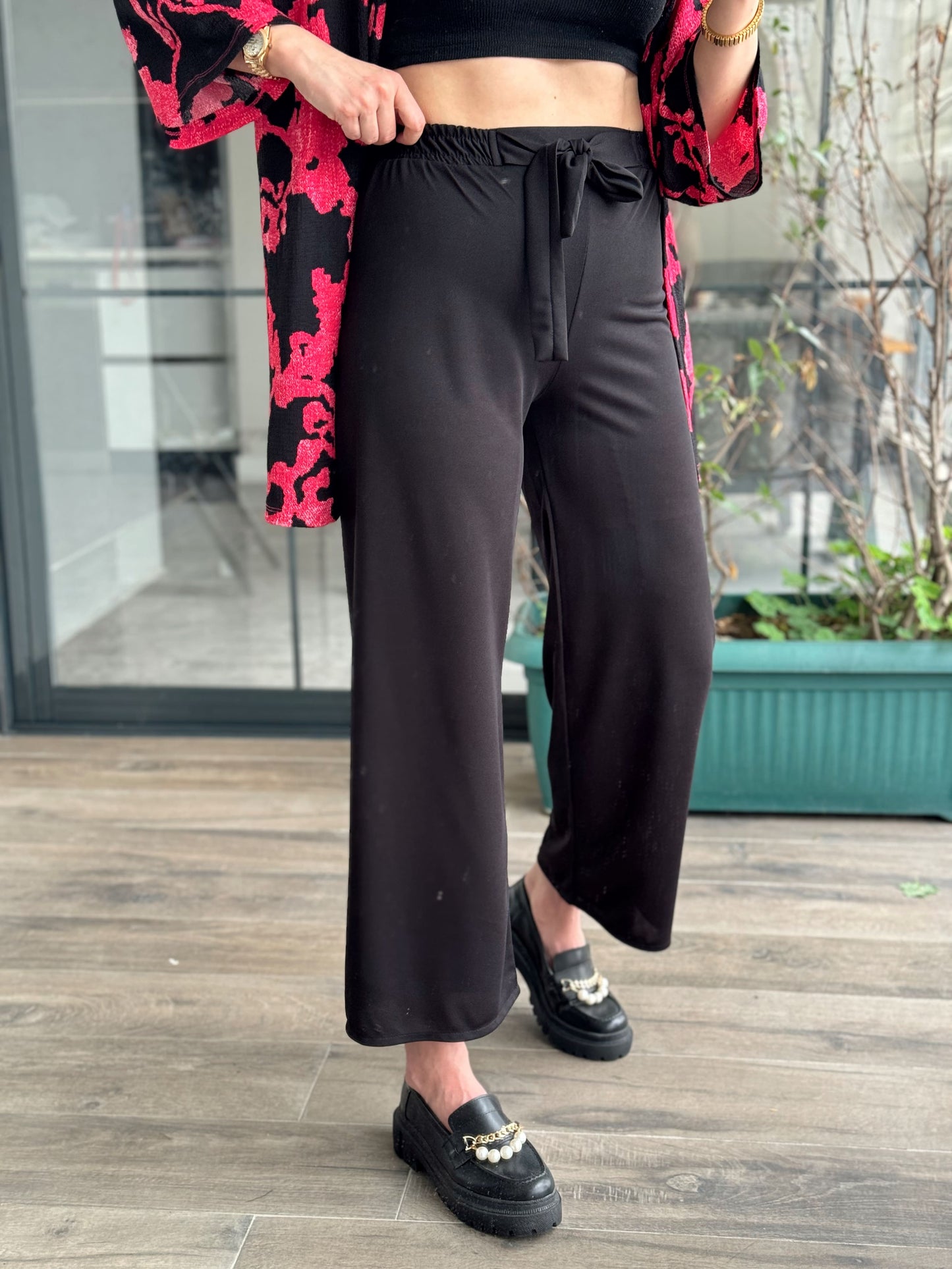 Kuşaklı Crep Kumaş Palazzo Pantolon-SİYAH