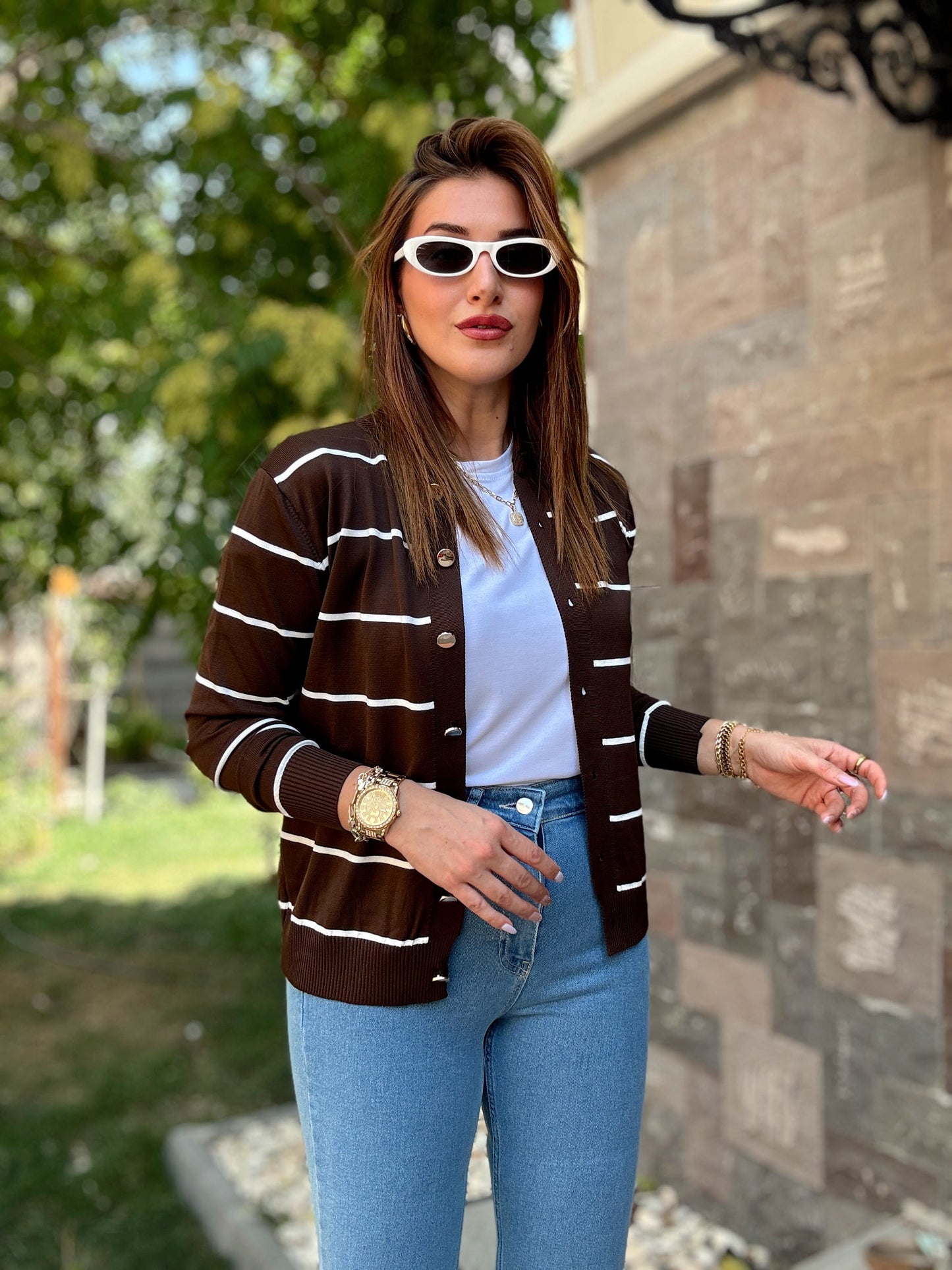 Çizgili Düğmeli Hırka Kahve