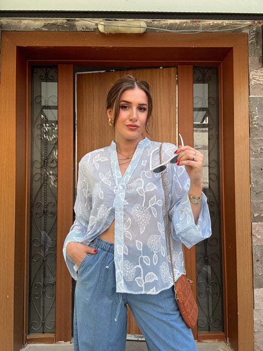 Yaprak detaylı transparan gömlek MAVİ