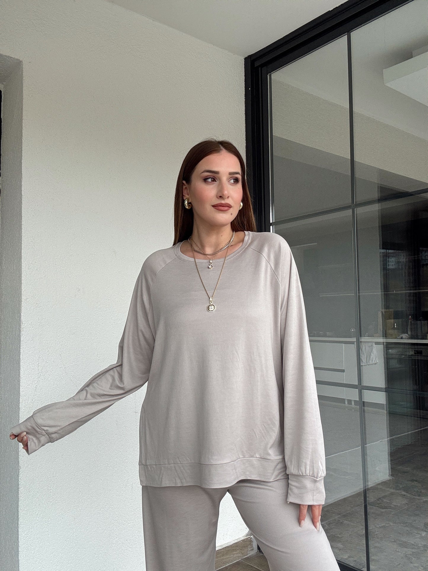 Modal kumaş reglan kol yırtmaç detaylı takım-TAŞ