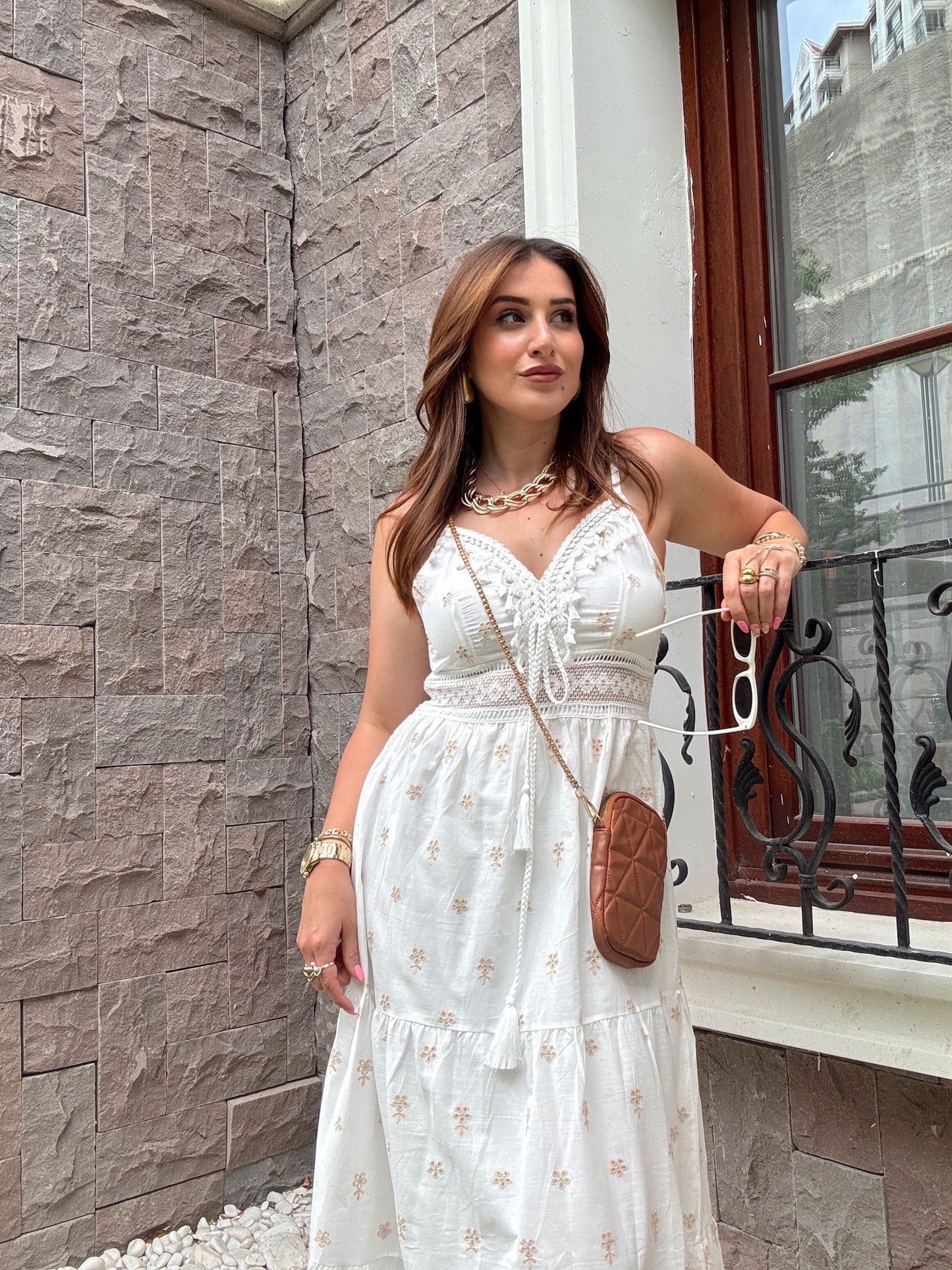 Yonca işleme Premium Elbise Ekru