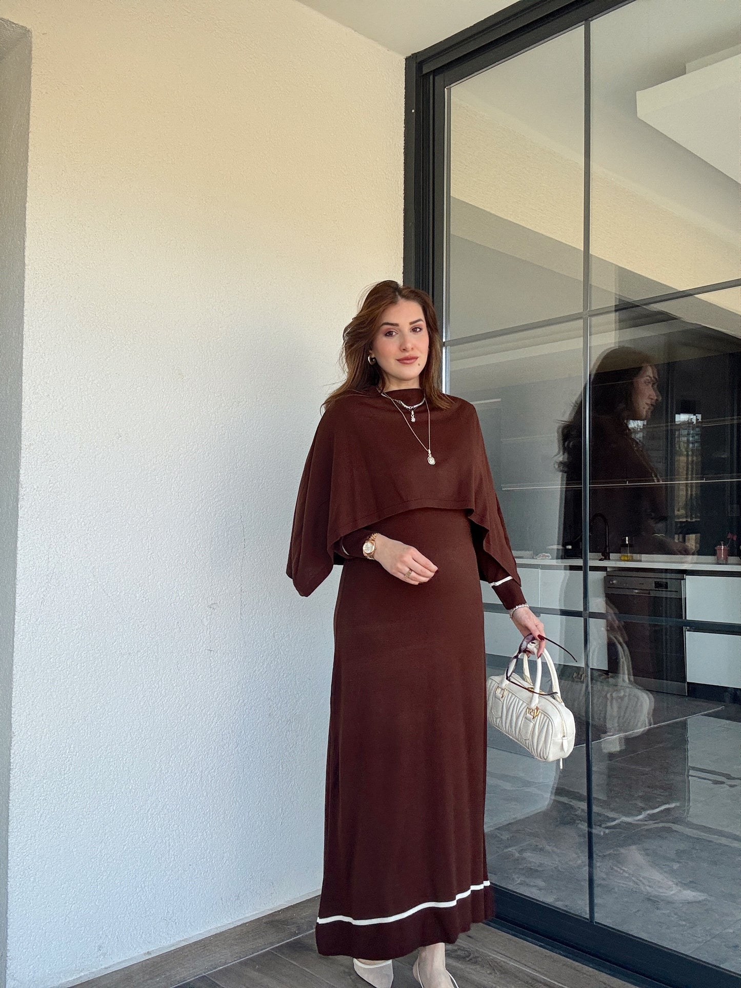 Çizgili pelerinli elbise-KAHVERENGİ