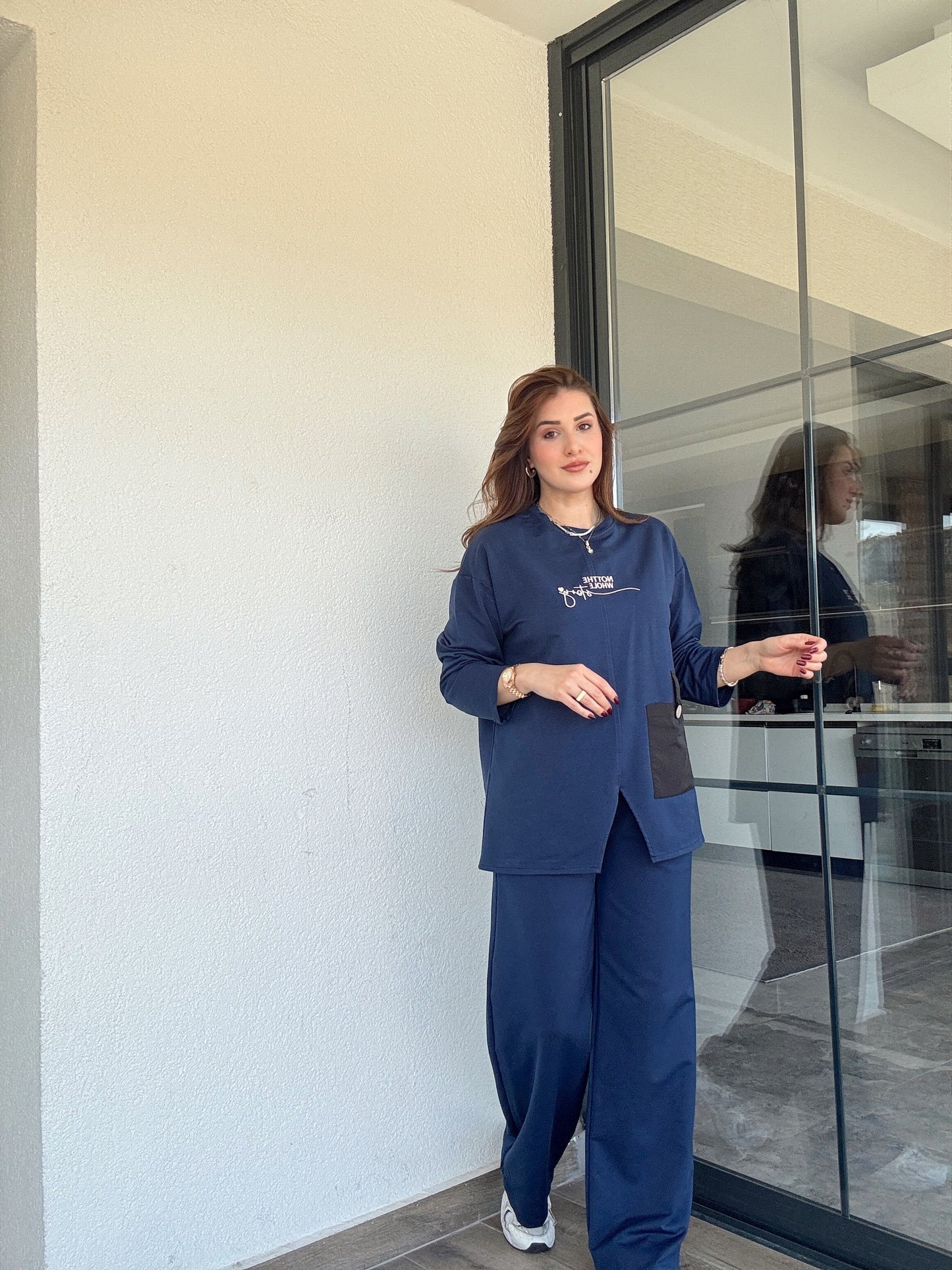 Cep detaylı nakışlı takım-LACİVERT