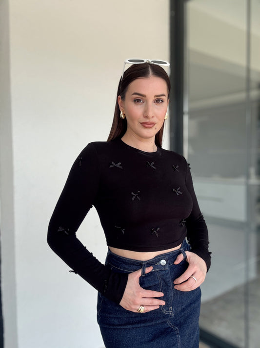 Fiyonklu Crop Bluz SİYAH
