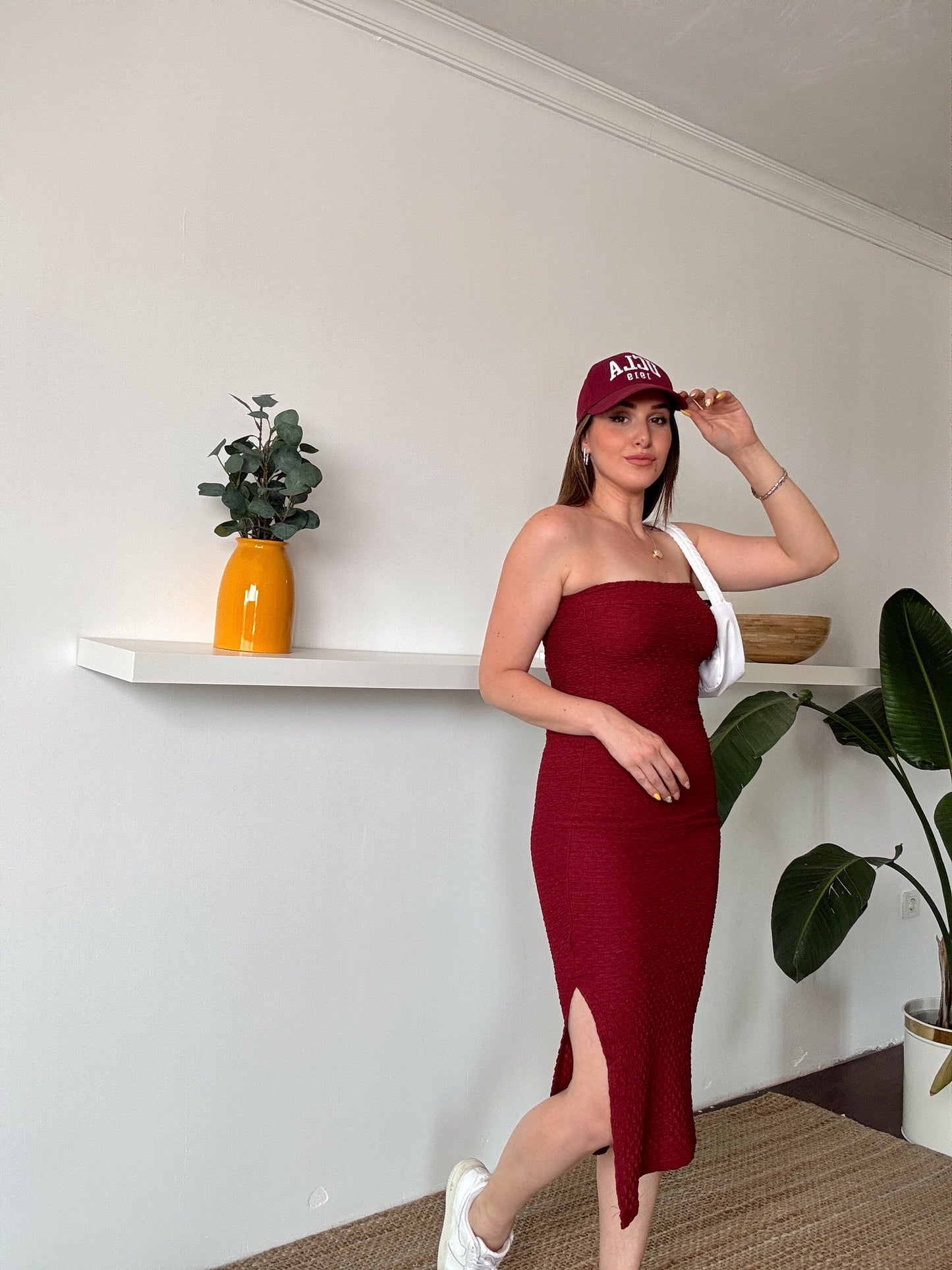 BEYDA straplez yırtmaçlı astarlı elbise BORDO