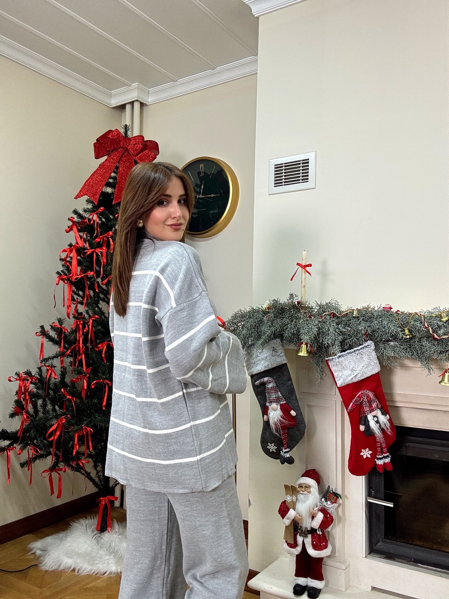 Çizgili yarım balıkçı pantolonlu takım-GRİ