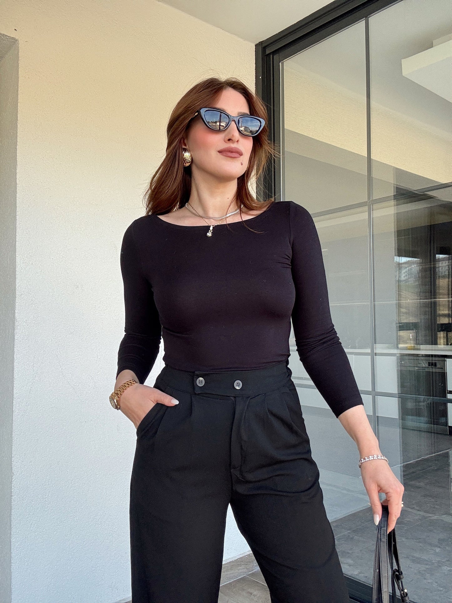 Buzi kayık yaka bluz SİYAH