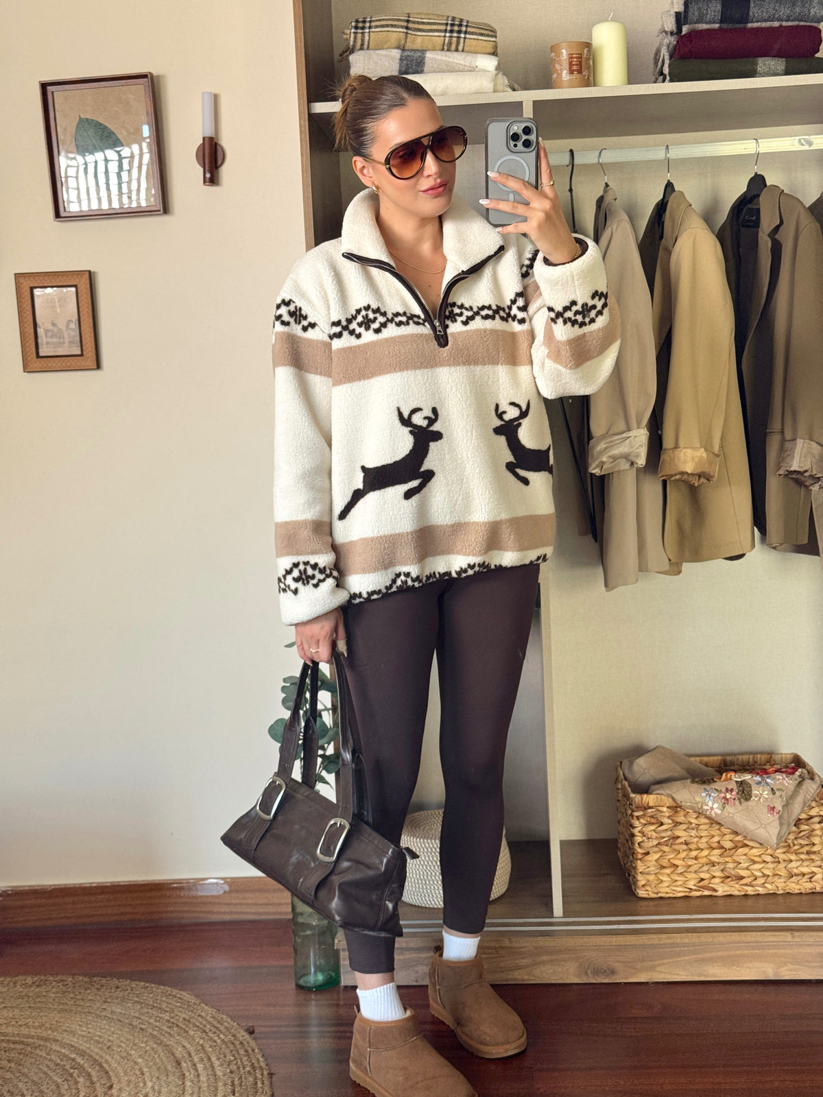 Geyik desenli polar sweat Ekru