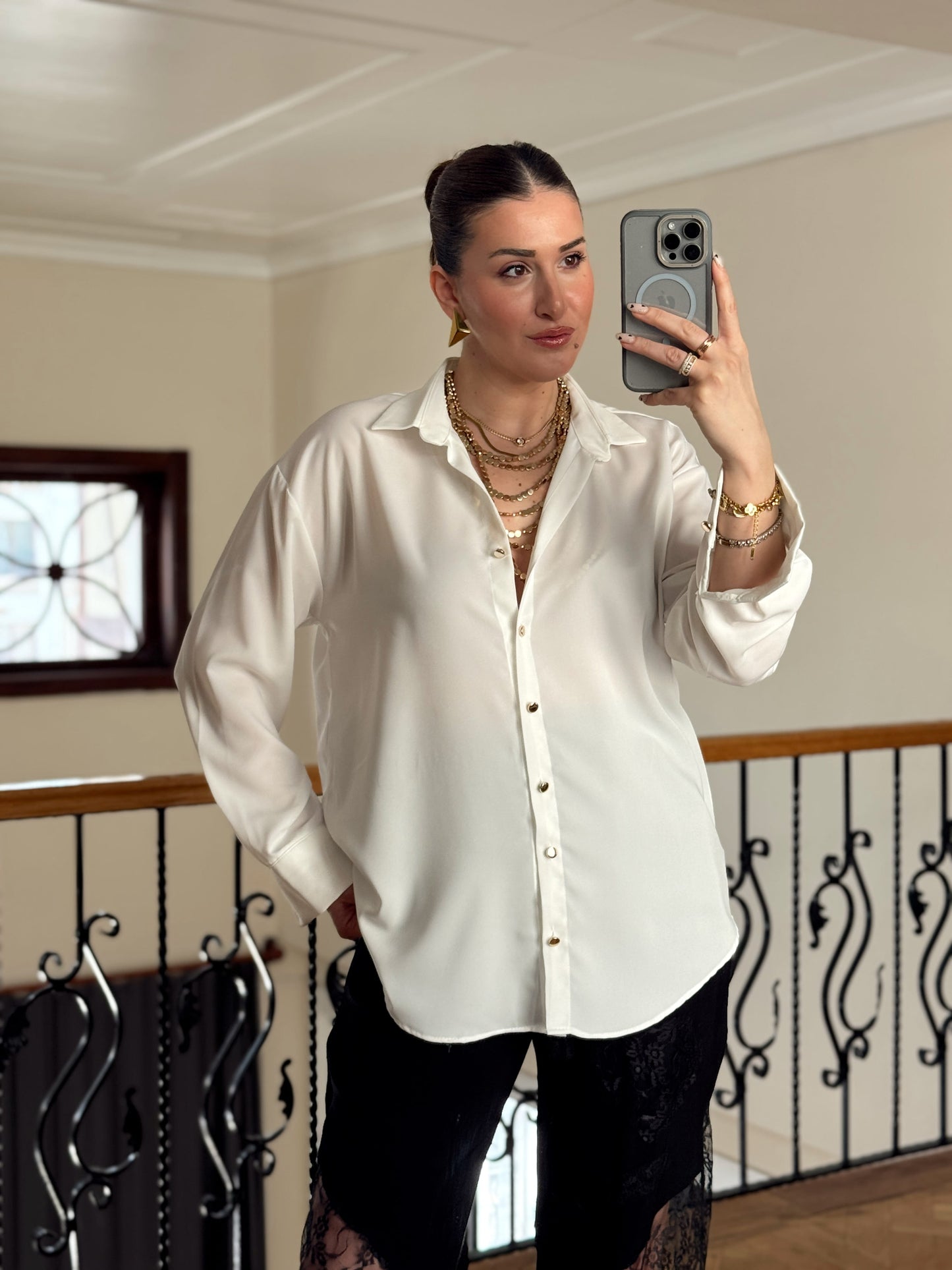 Geniş Manşetli Gömlek - BEYAZ