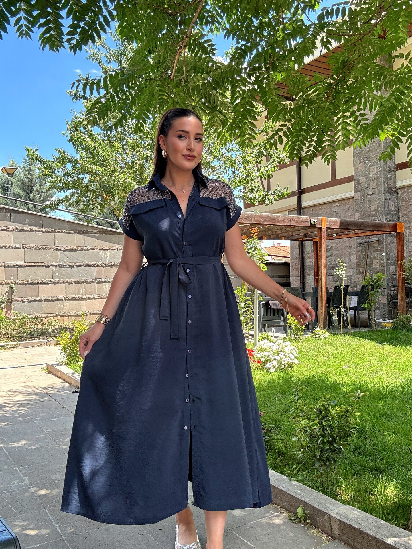 Omuz pul detaylı tensel elbise Lacivert