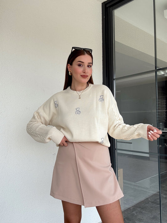 Taş işlemeli ayıcıklı kazak BEJ