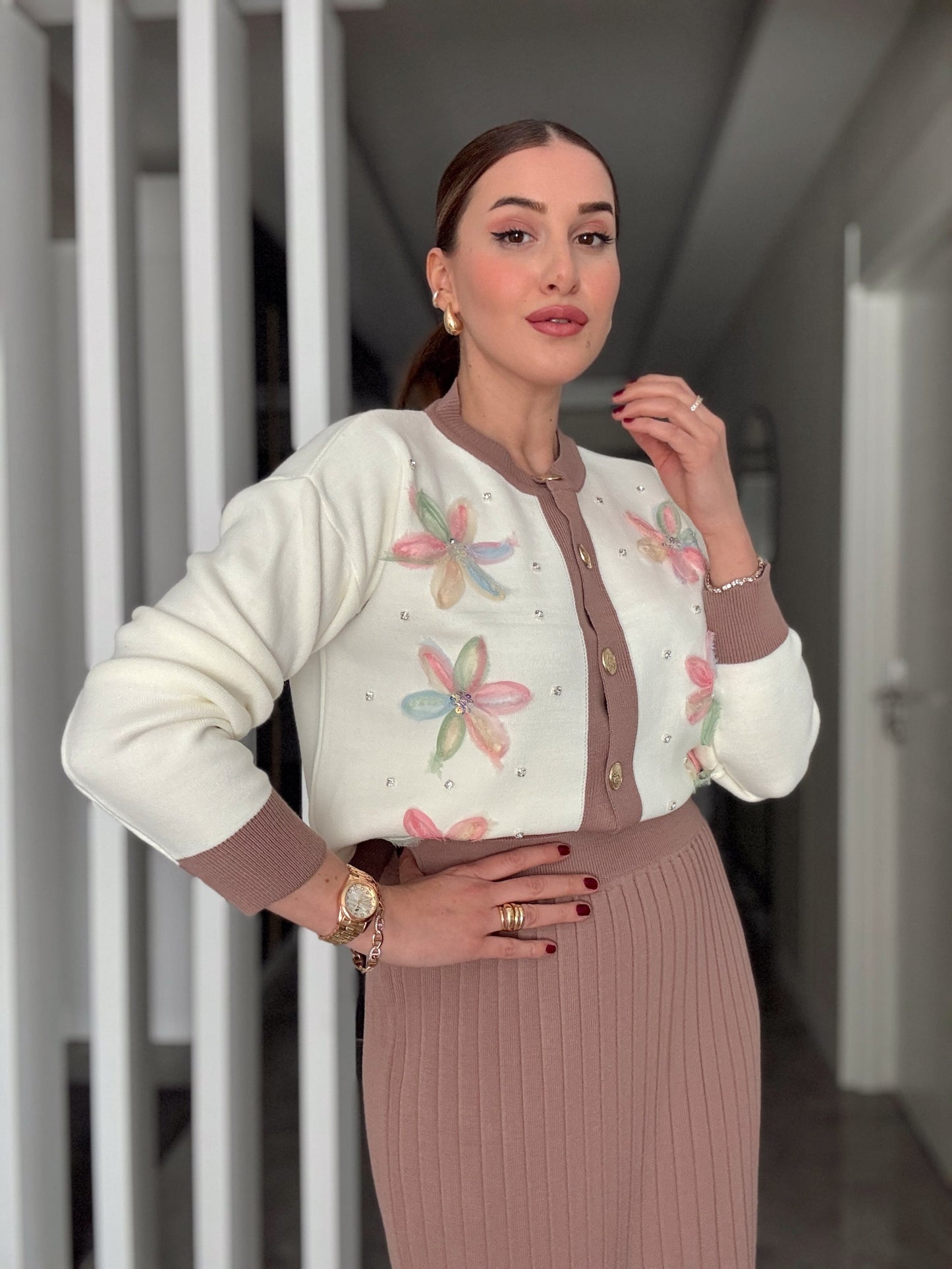 Çiçekli Düğmeli Takım - PUDRA