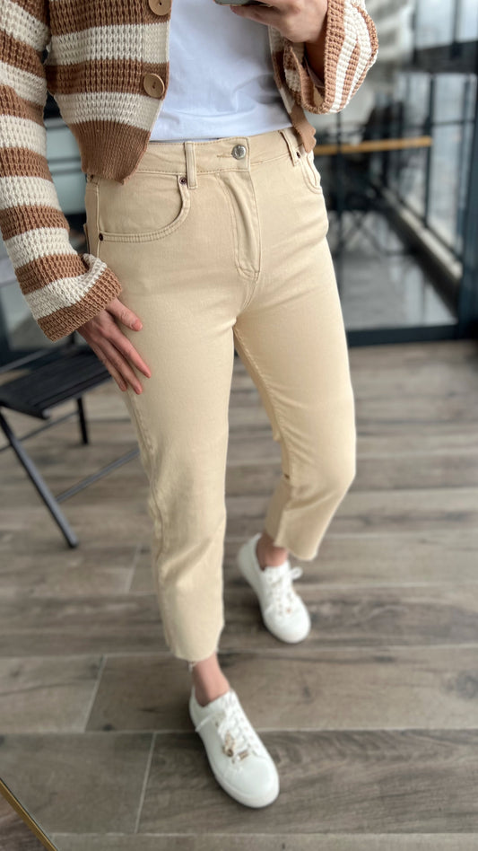 Kesik Paça Premium Jean TAŞ RENGİ