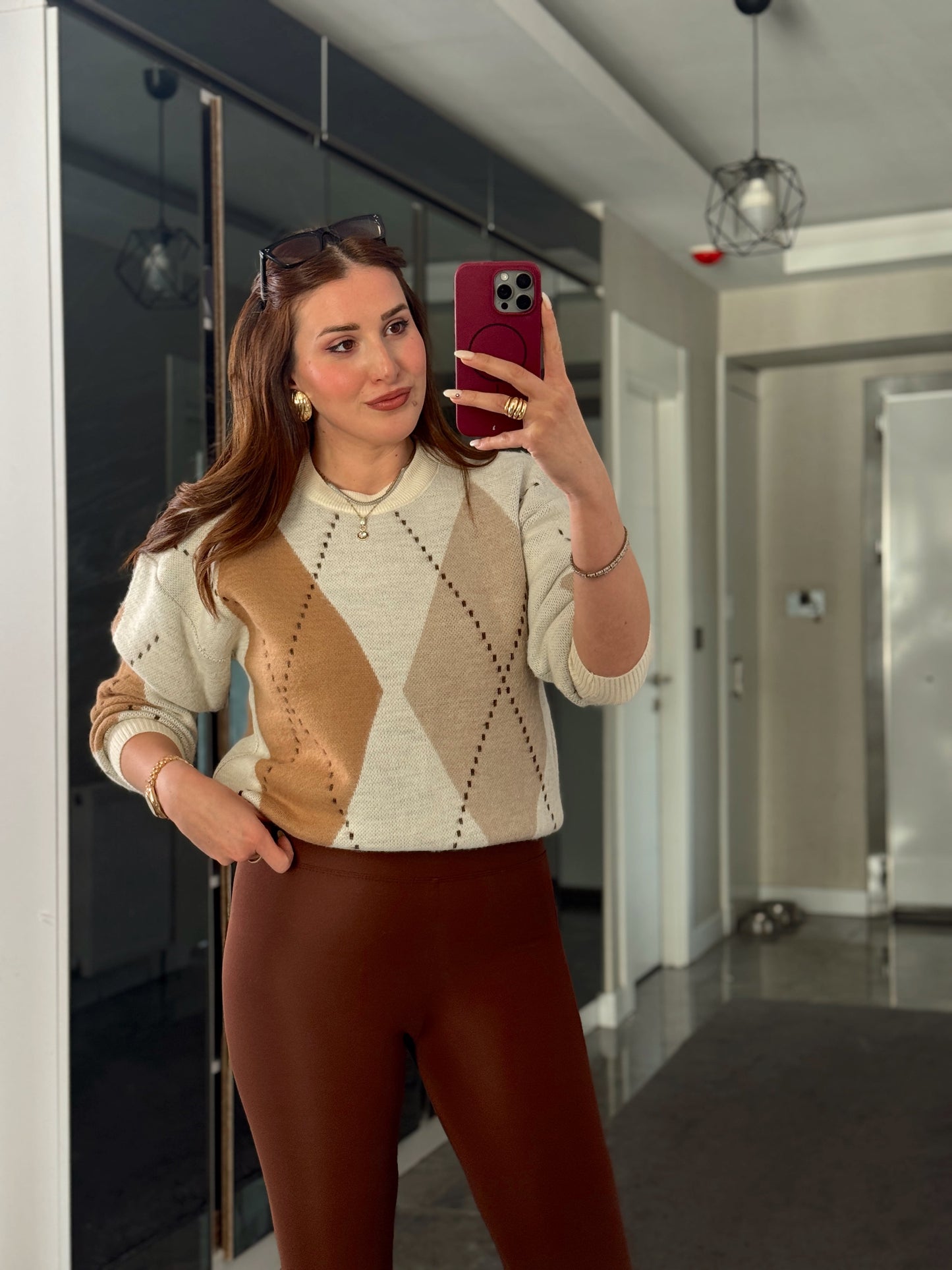 Şerit detaylı baklava desenli kazak-bej