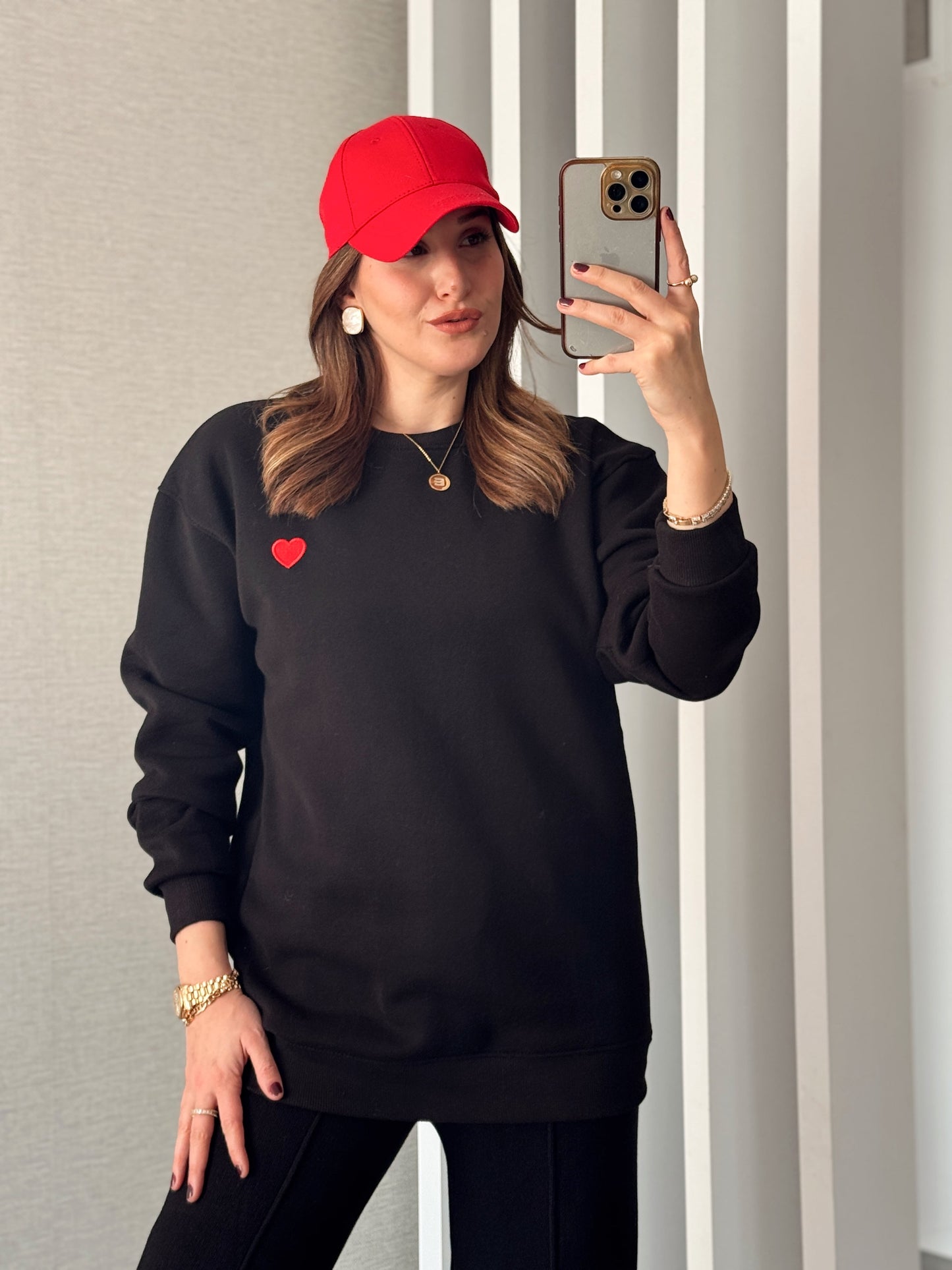 Kalp Nakış 3 İplik Şardonlu Sweatshirt - SİYAH