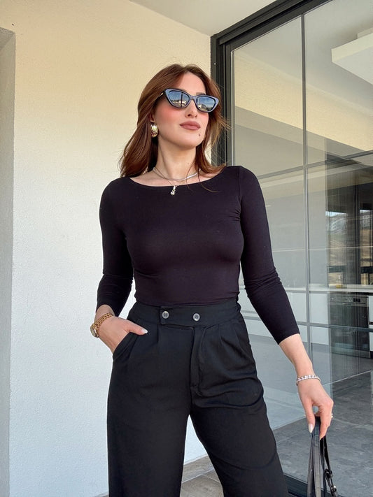 Buzi kayık yaka bluz SİYAH