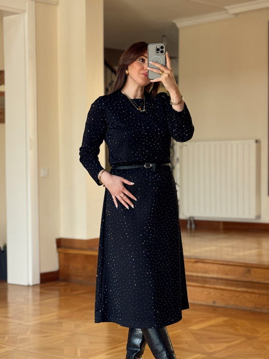 Kemerli Oys Taşlı Elbise-SİYAH