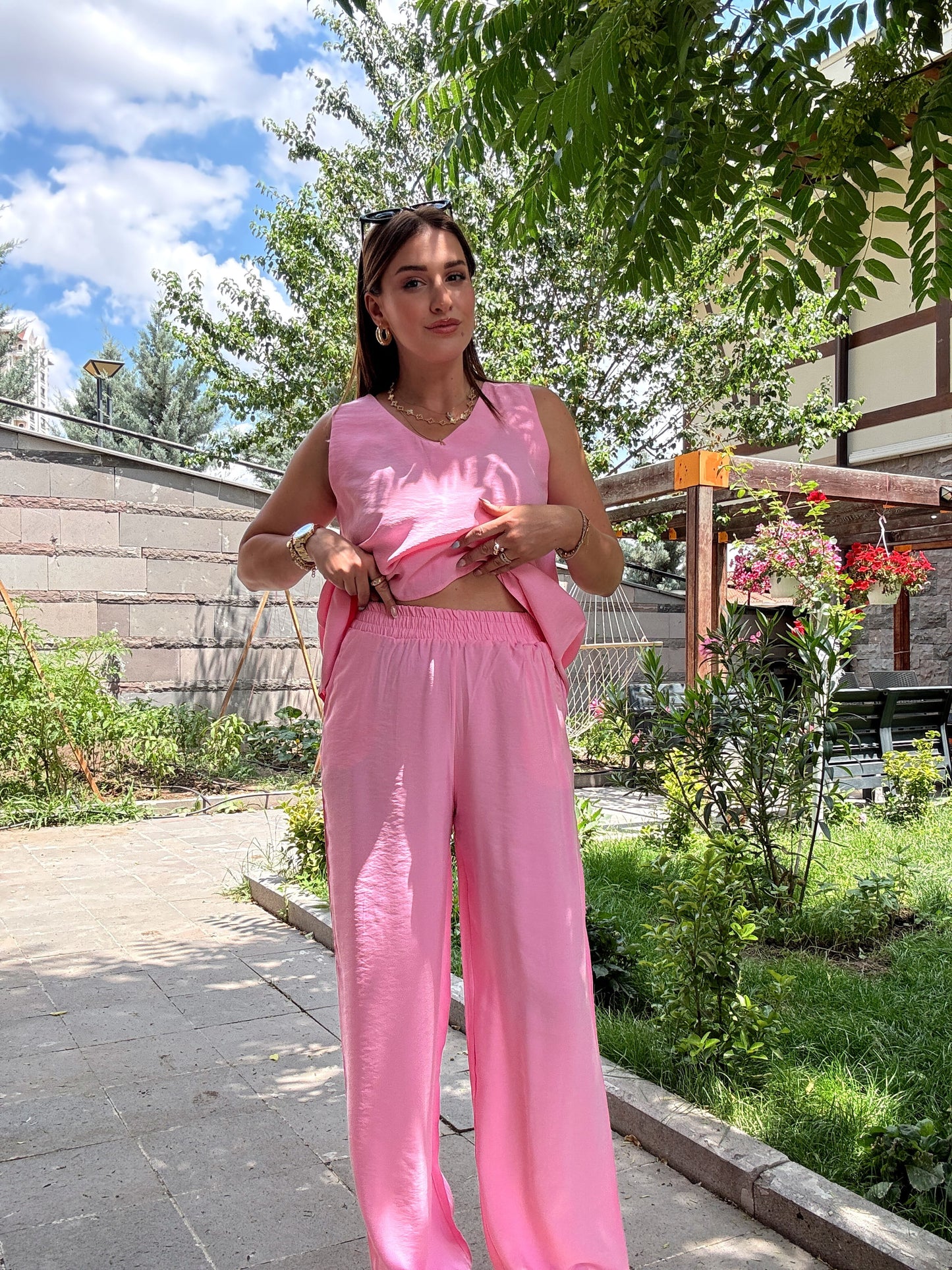 TENCEL v yaka salaş takım PEMBE