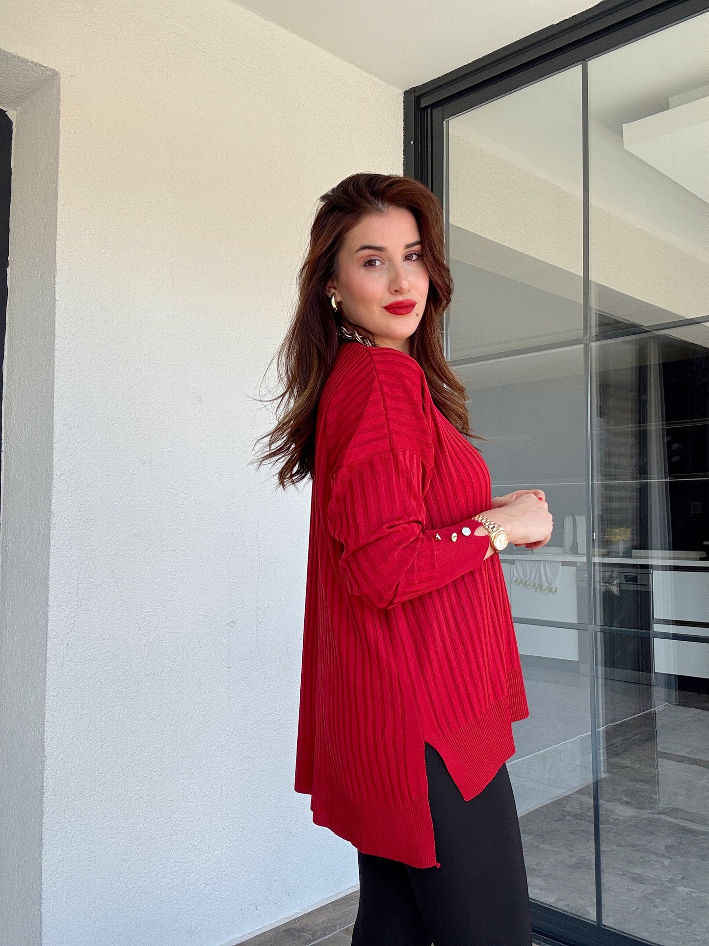 Oversize kesim kol düğmeli kazak KIRMIZI