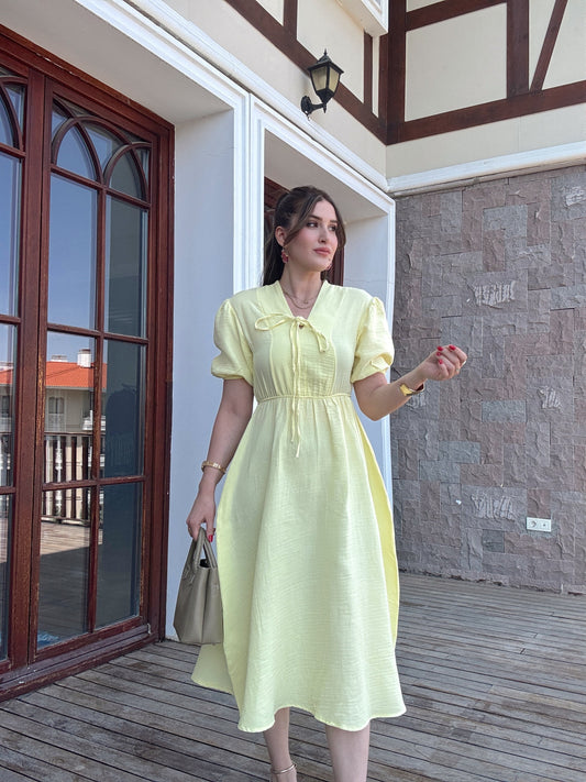 Bel büzgü detaylı müslin elbise SARI