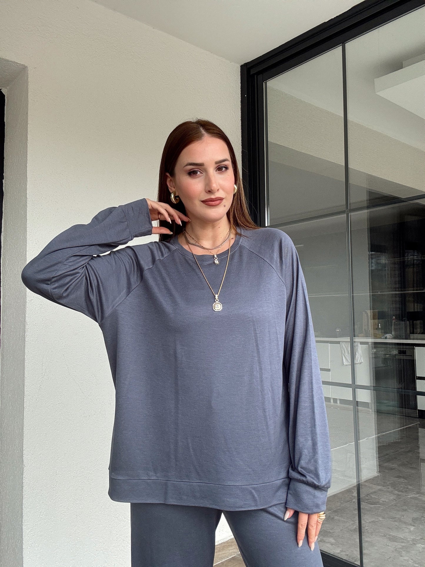 Modal kumaş reglan kol yırtmaç detaylı takım-FÜME