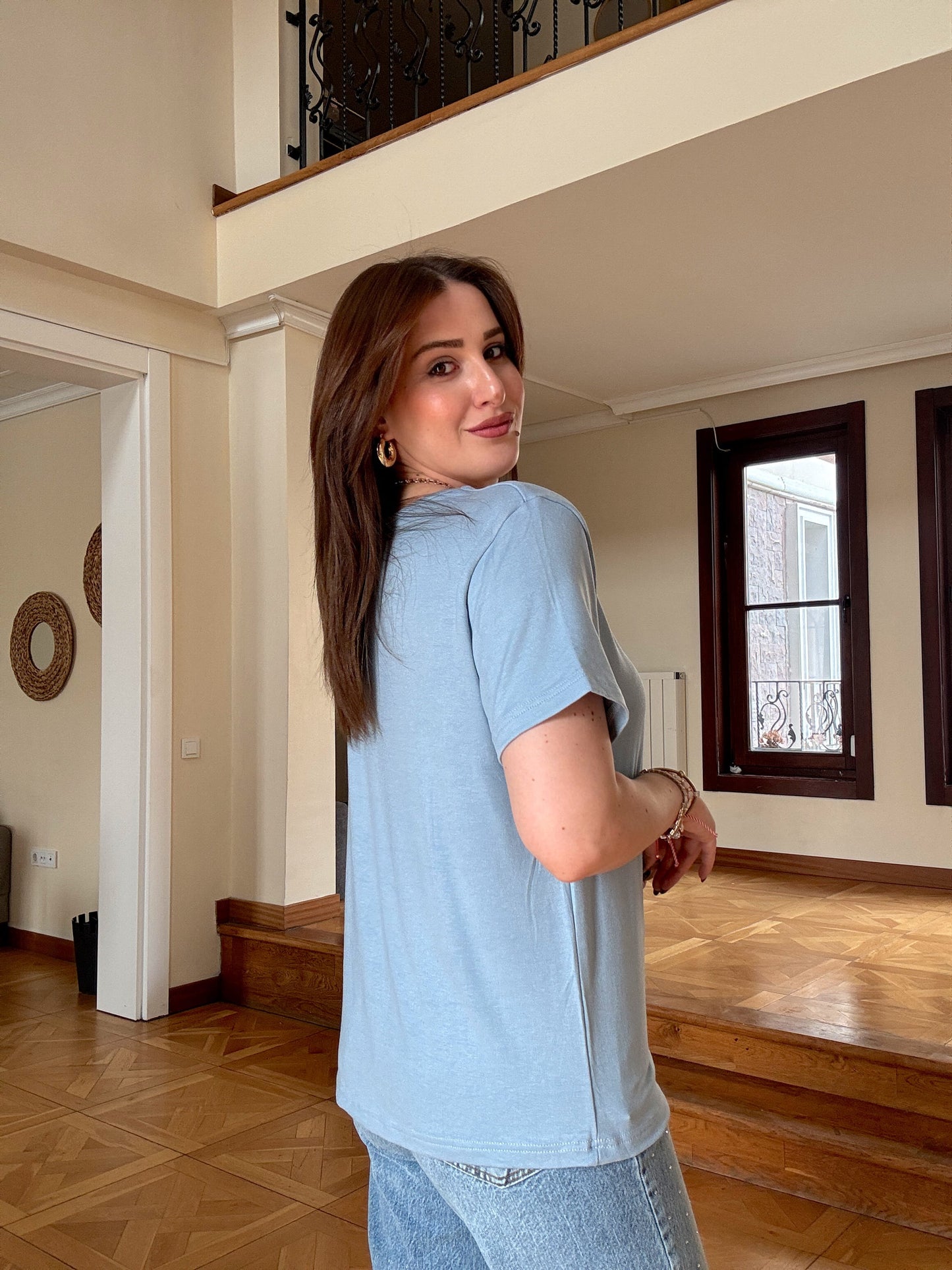 Modal Aksesuarlı Bluz Mavi