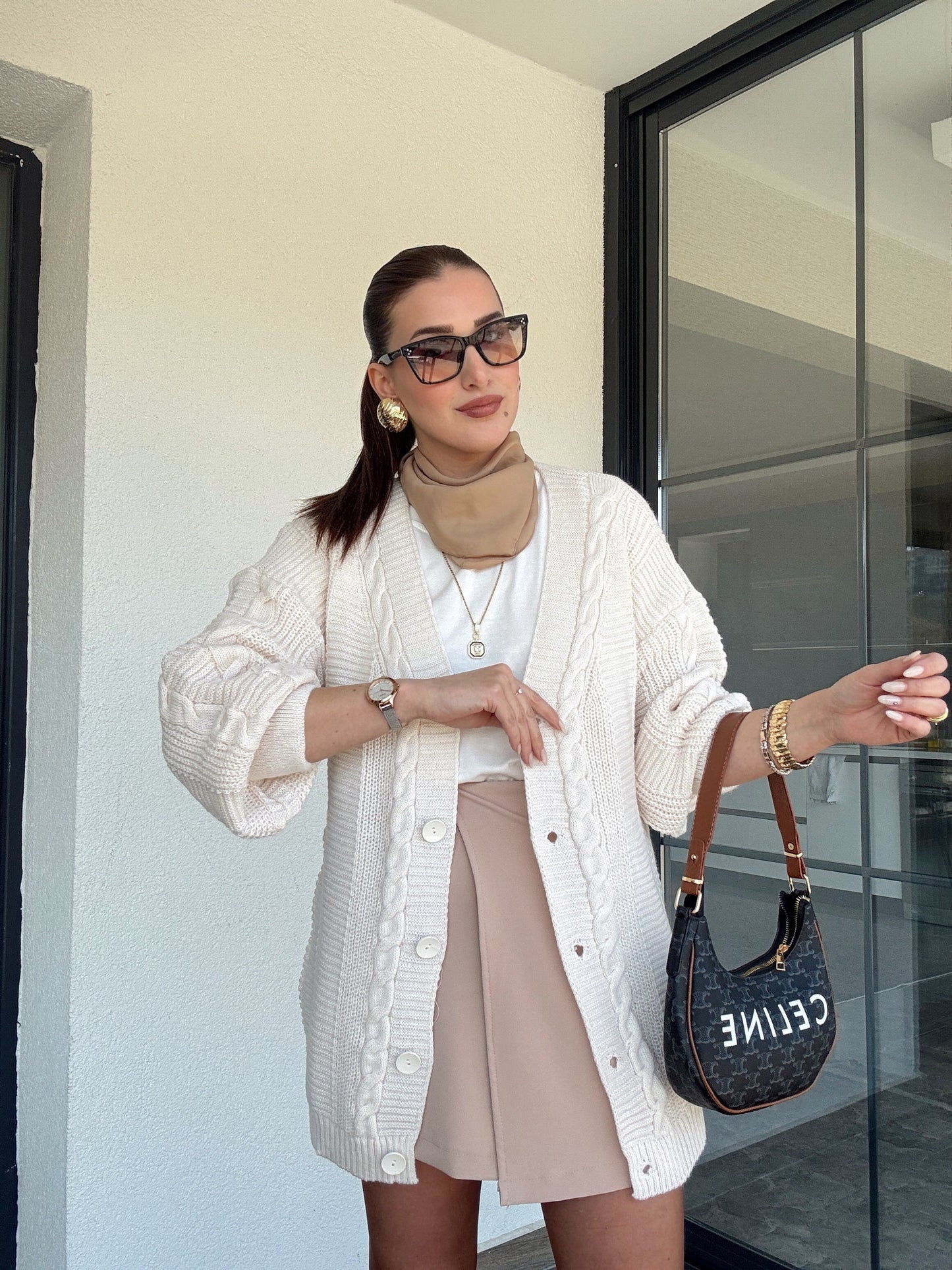5 Düğmeli Saç Örgü Biyeli Hırka LATTE