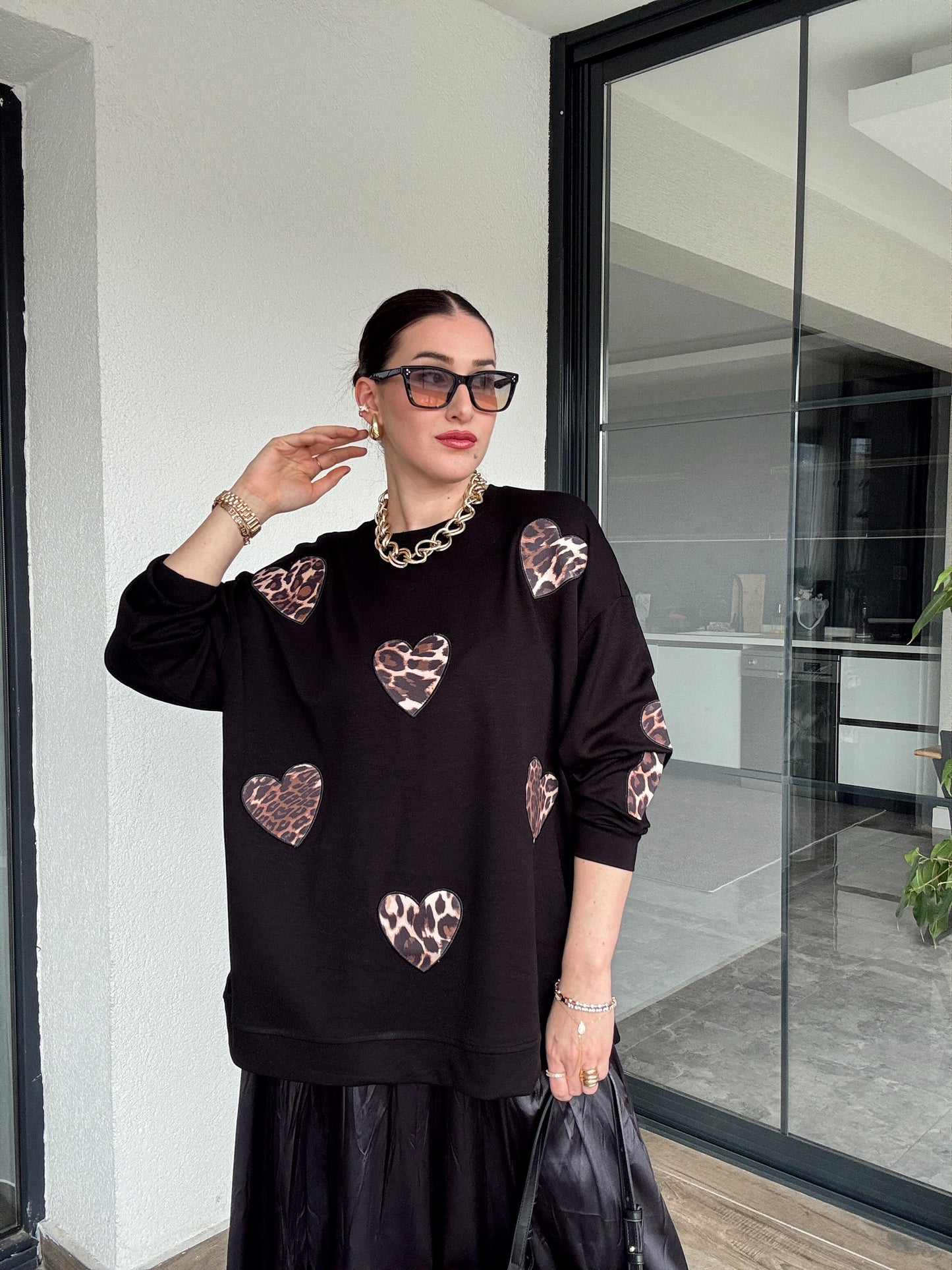 Kalp Aplikeli Sweat - SİYAH