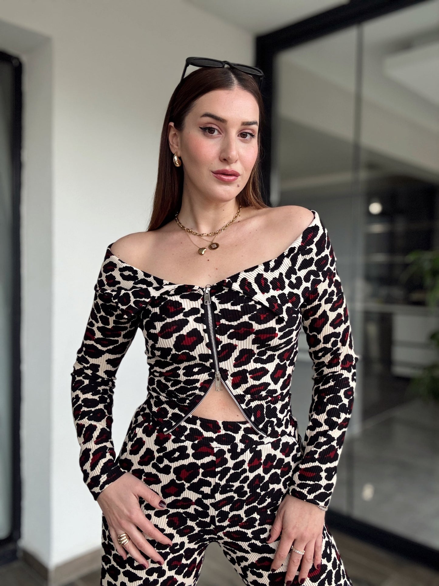 Leopar Desenli Fermuarlı Bluz BORDO