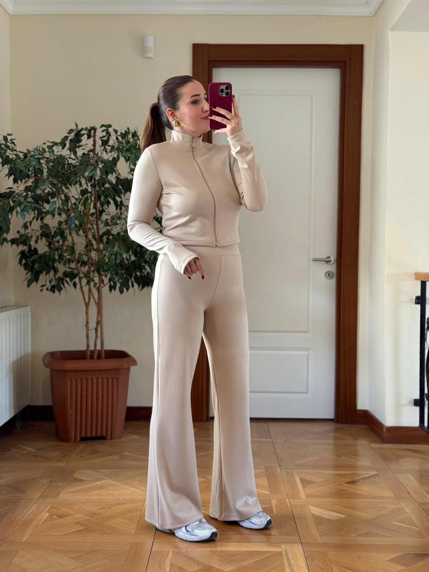 Modal Tam boy Fermuarlı Takım Bej