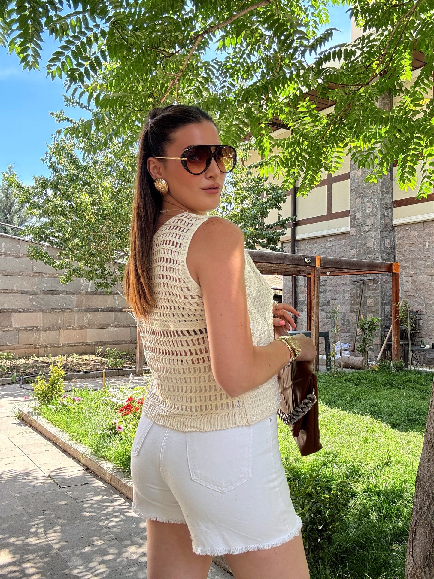 Taş işleme örgü yelek Bej