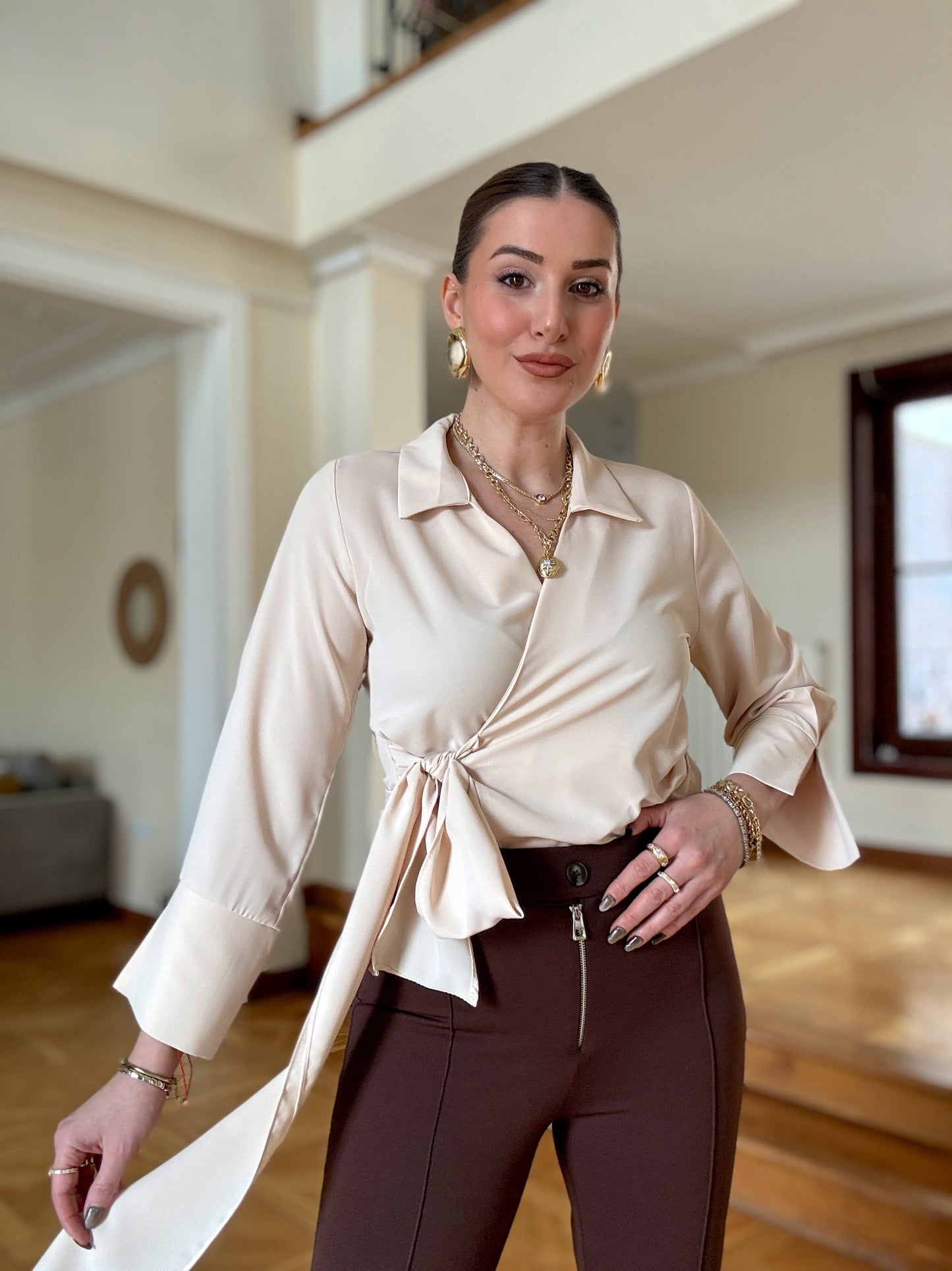 Önü Bağlamalı Gömlek-bej