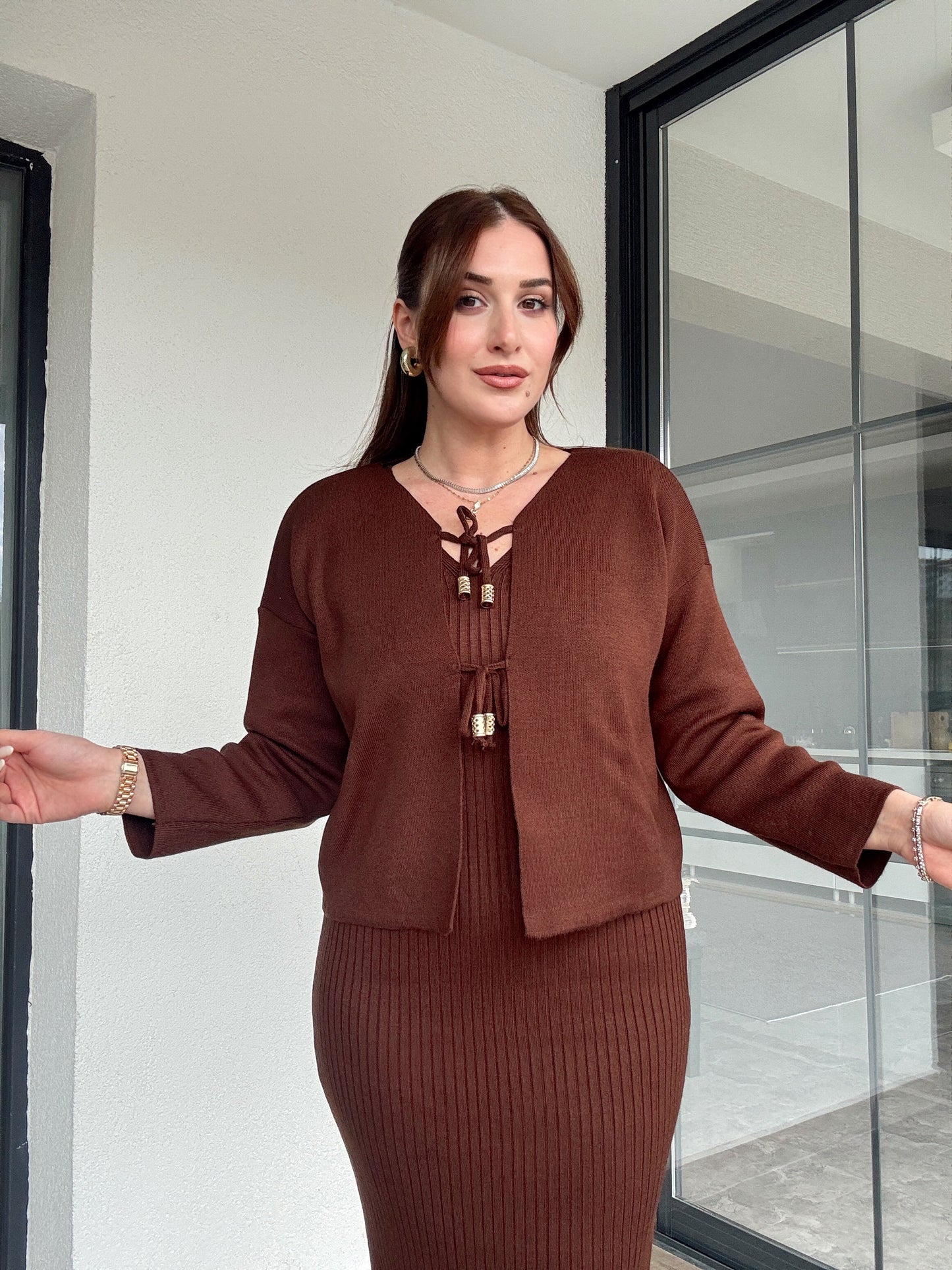 Önü Bağlama Jileli Triko Takım Kahve