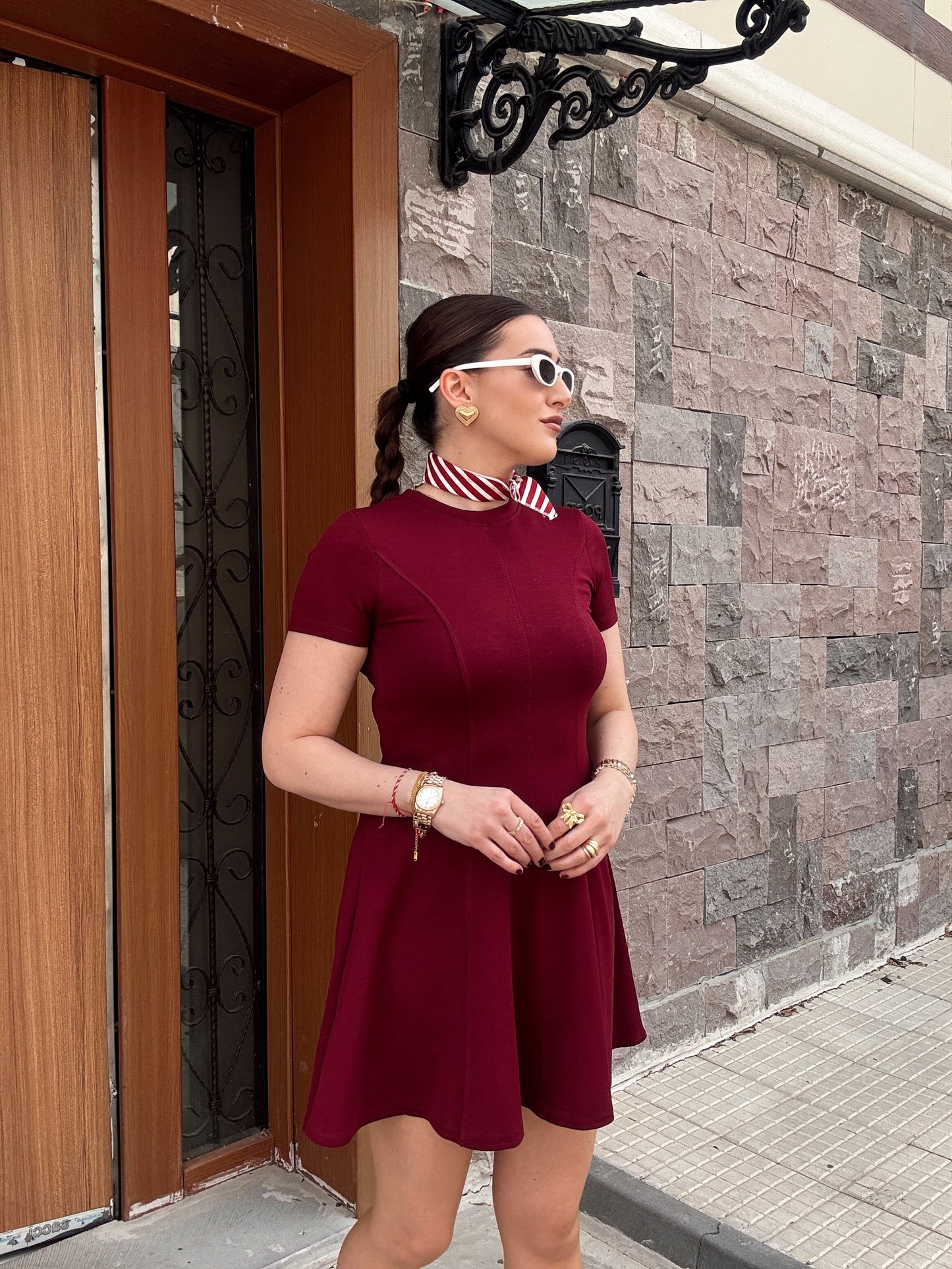 Biyeli volanlı basic elbise BORDO