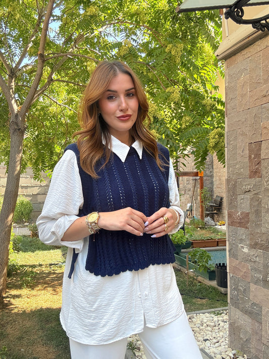 Şerit delik desenli triko yelek Lacivert