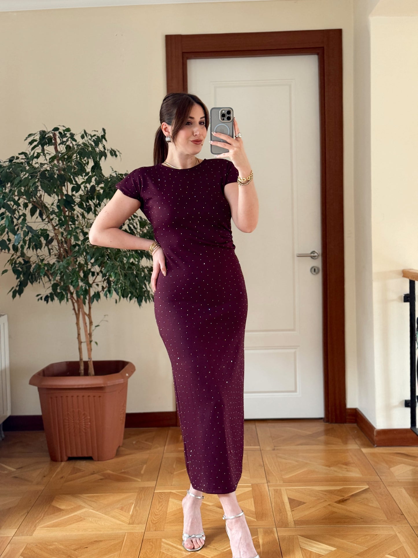 Vatkalı Taşlı Kısa Kol Elbise-MÜRDÜM