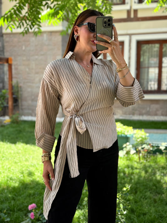 Çizgili bağlamalı gömlek Bej