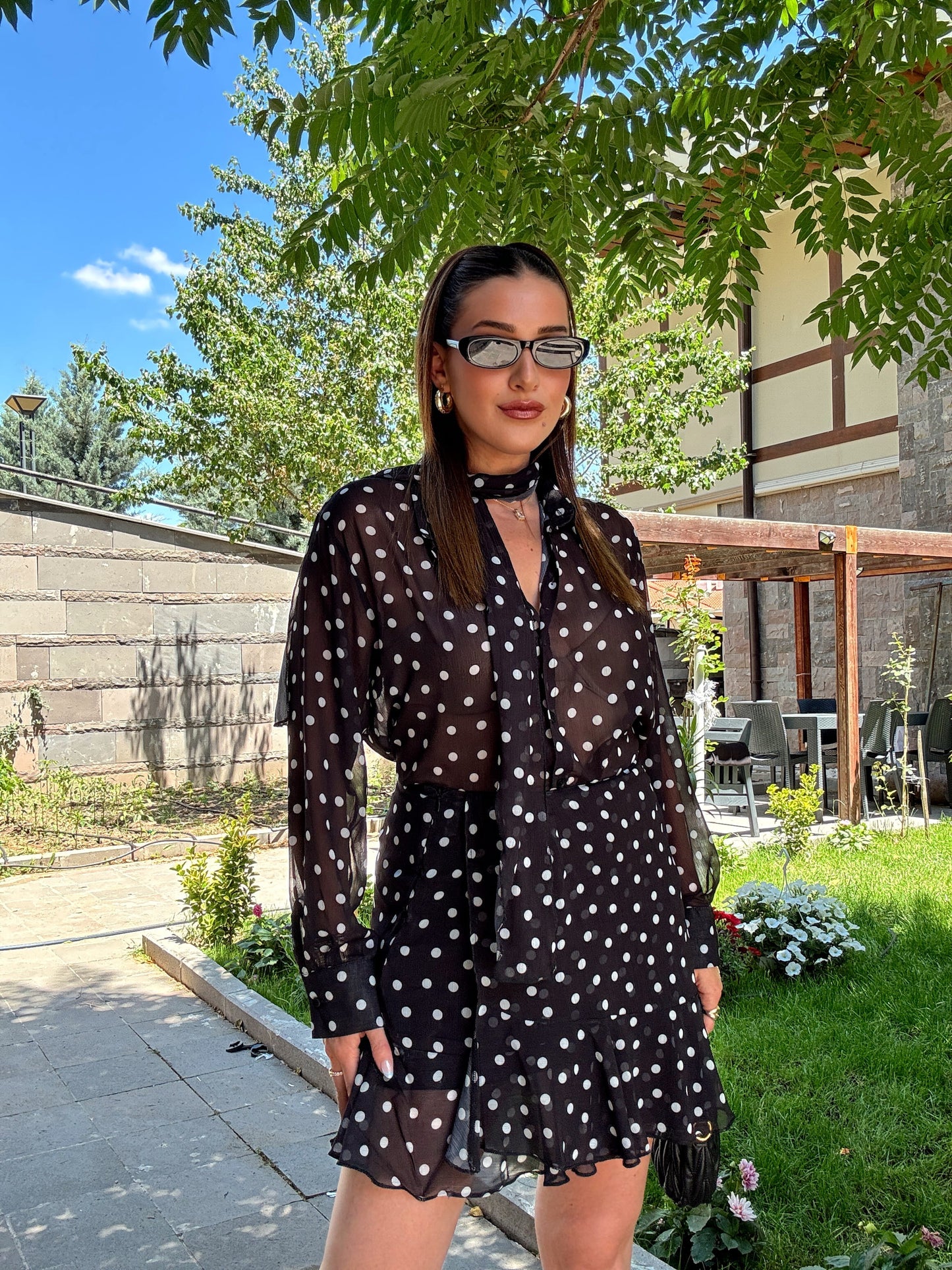 Puantiye desenli fularlı takım Siyah